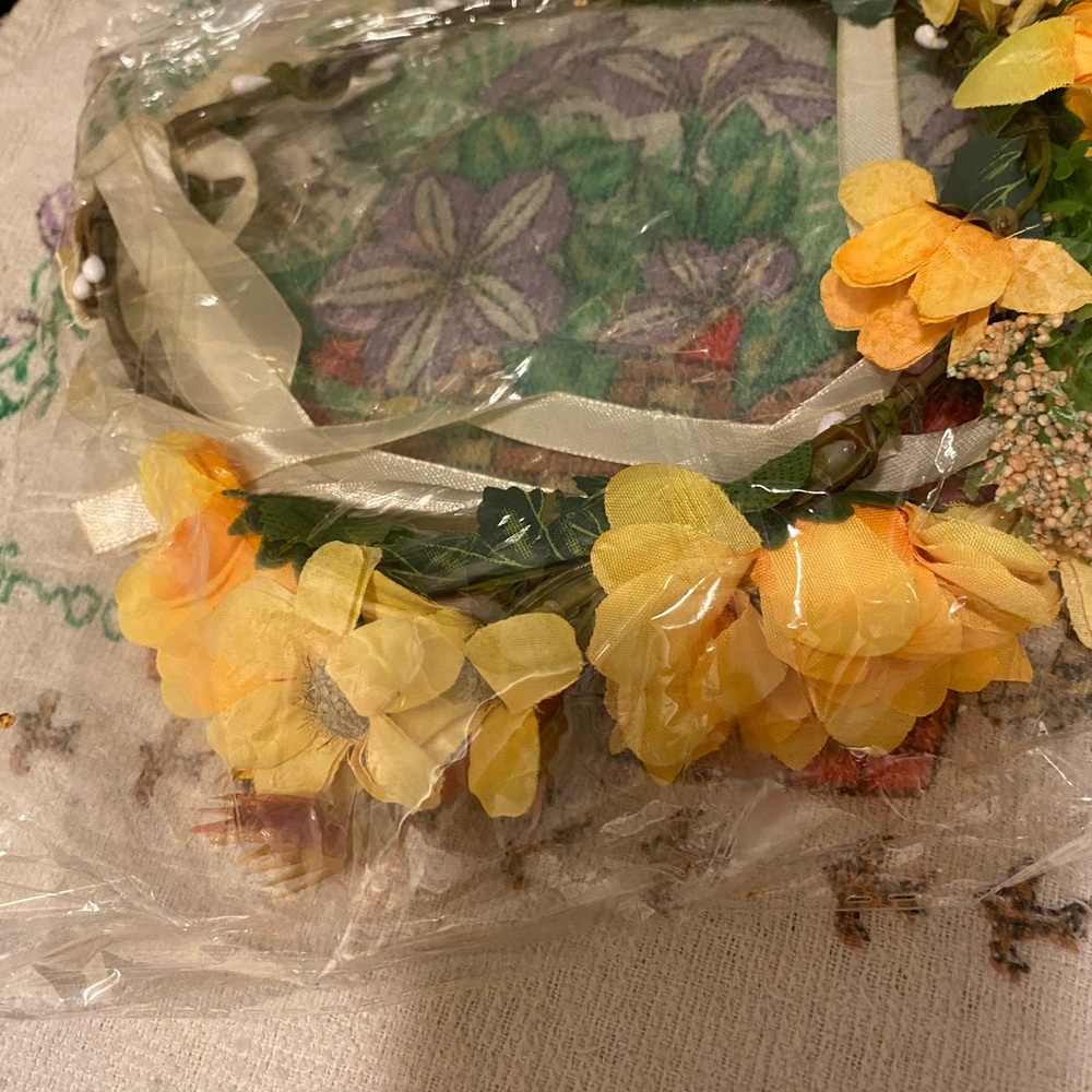 New sunflower crown for birthday